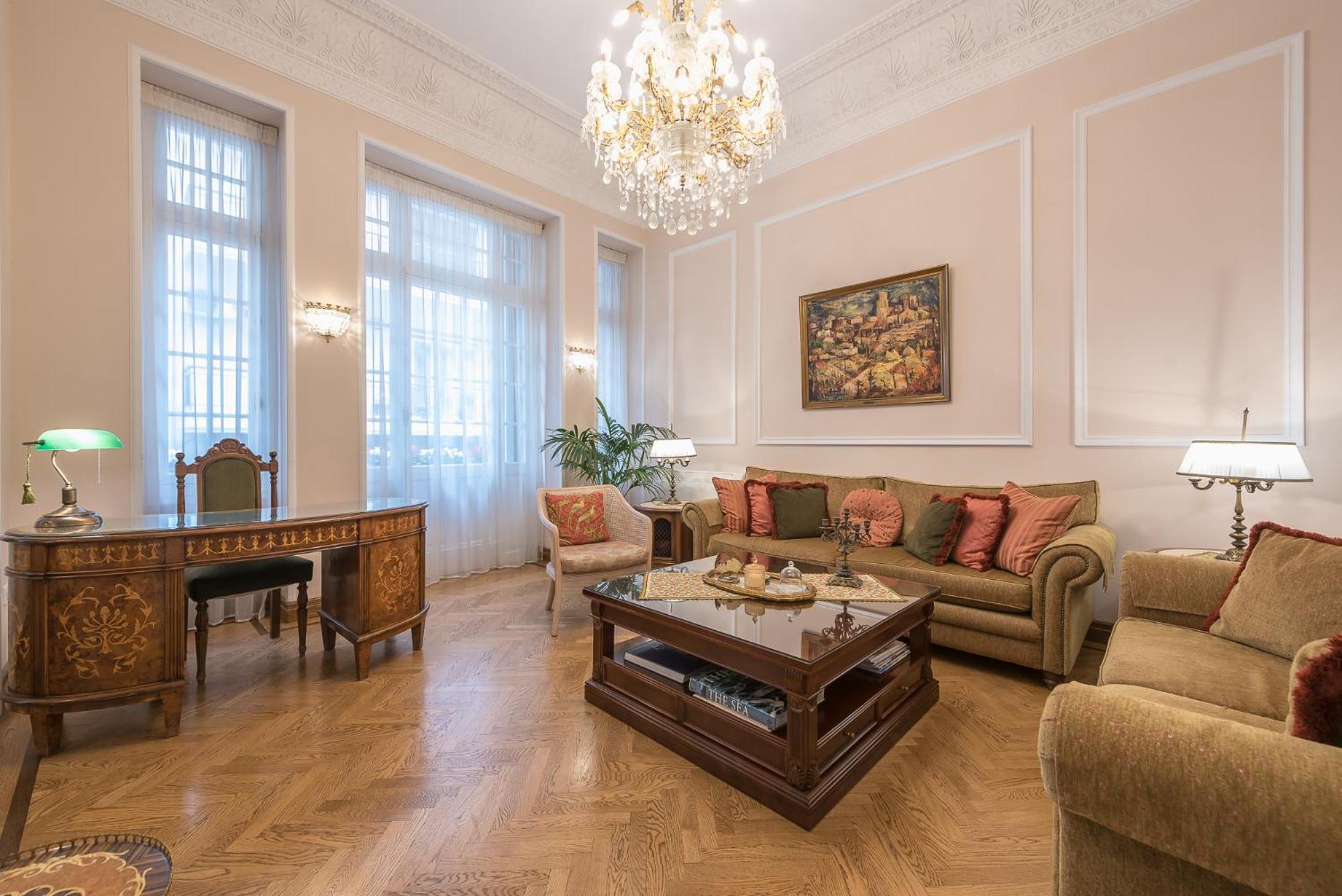 The Rare Luxury Gem Near Syntagma, Kolonaki Square Apartment เอเธนส์ ภายนอก รูปภาพ