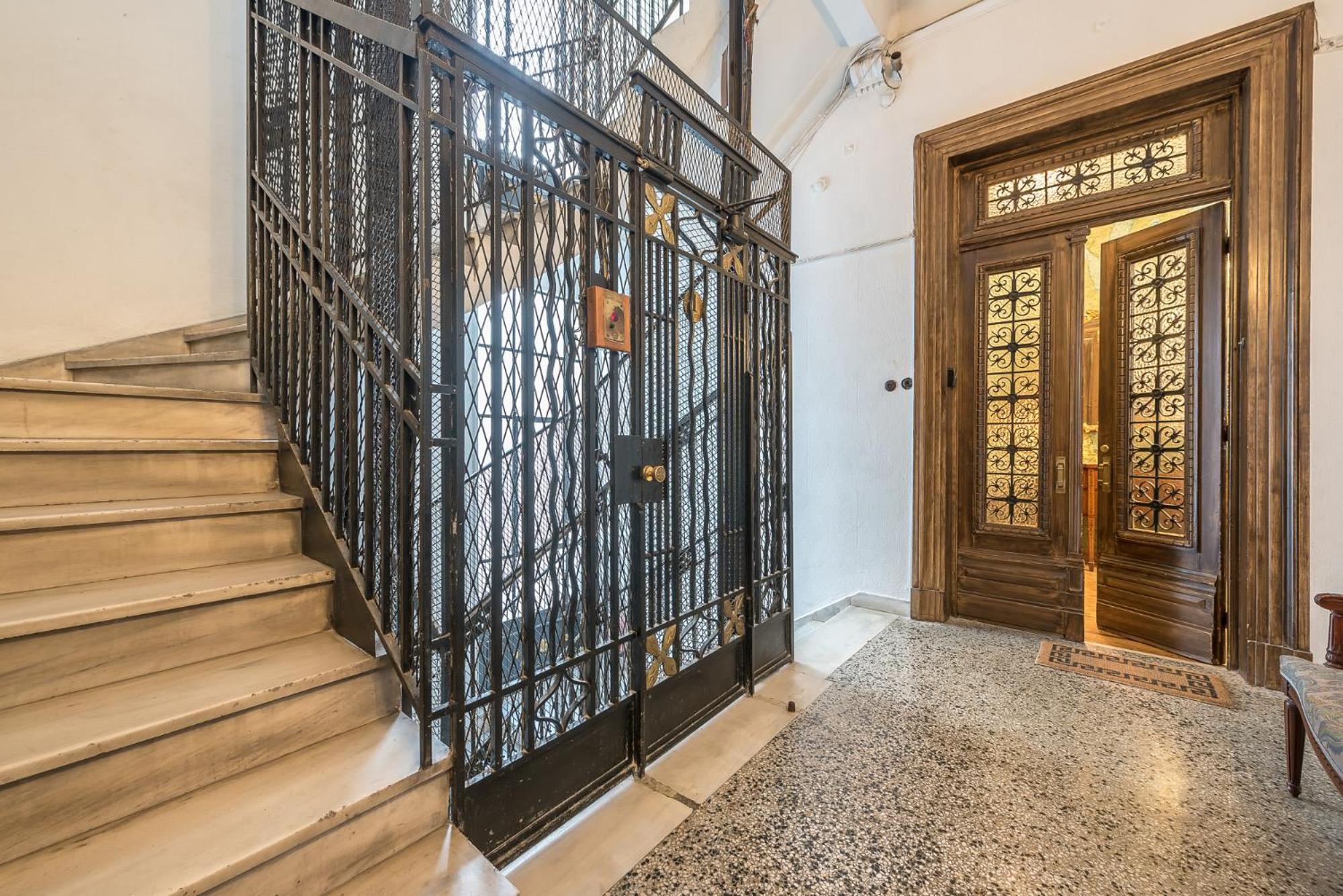 The Rare Luxury Gem Near Syntagma, Kolonaki Square Apartment เอเธนส์ ภายนอก รูปภาพ
