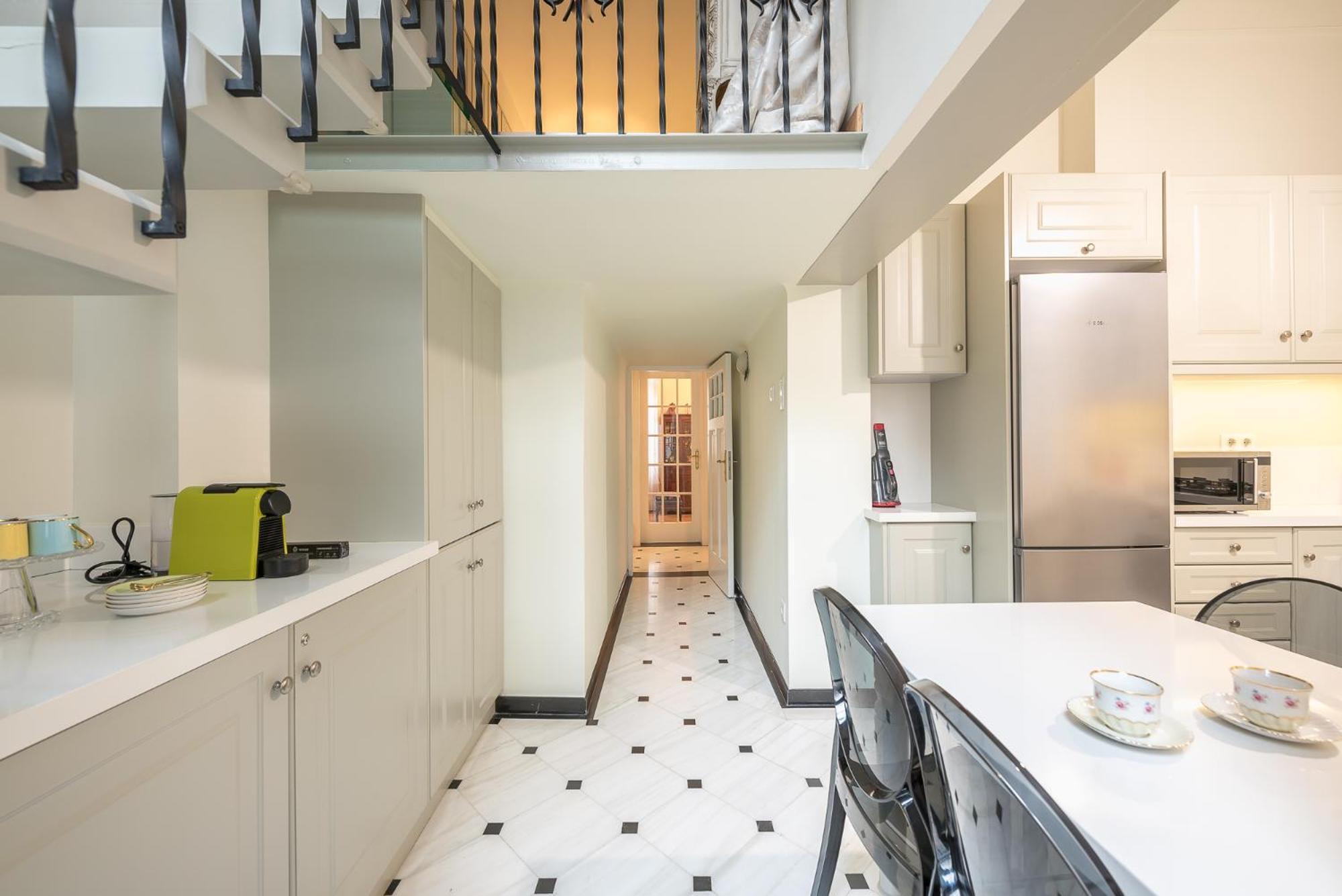The Rare Luxury Gem Near Syntagma, Kolonaki Square Apartment เอเธนส์ ภายนอก รูปภาพ