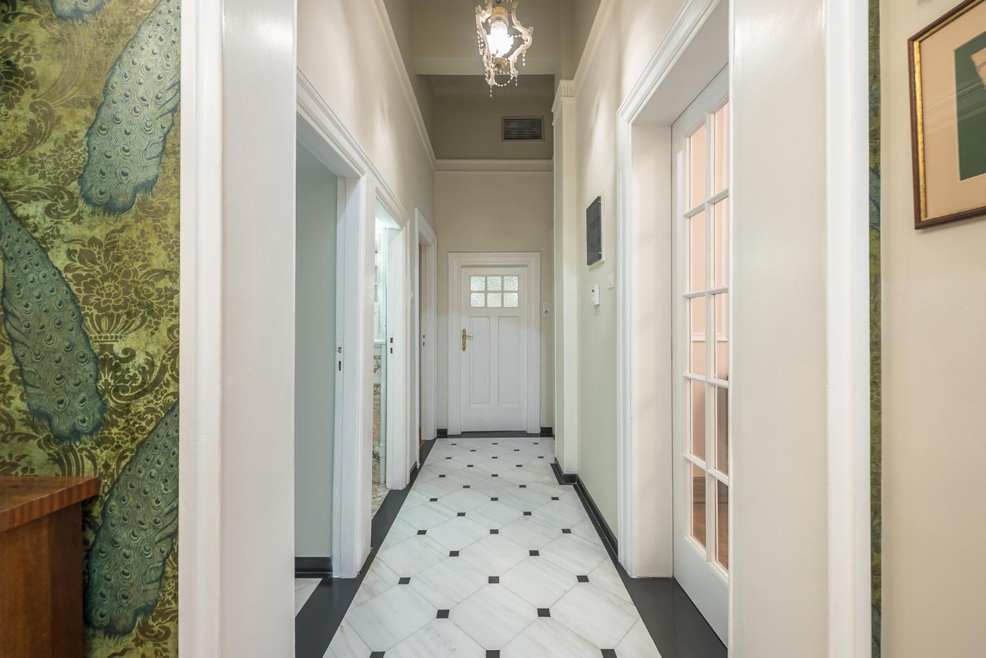 The Rare Luxury Gem Near Syntagma, Kolonaki Square Apartment เอเธนส์ ภายนอก รูปภาพ