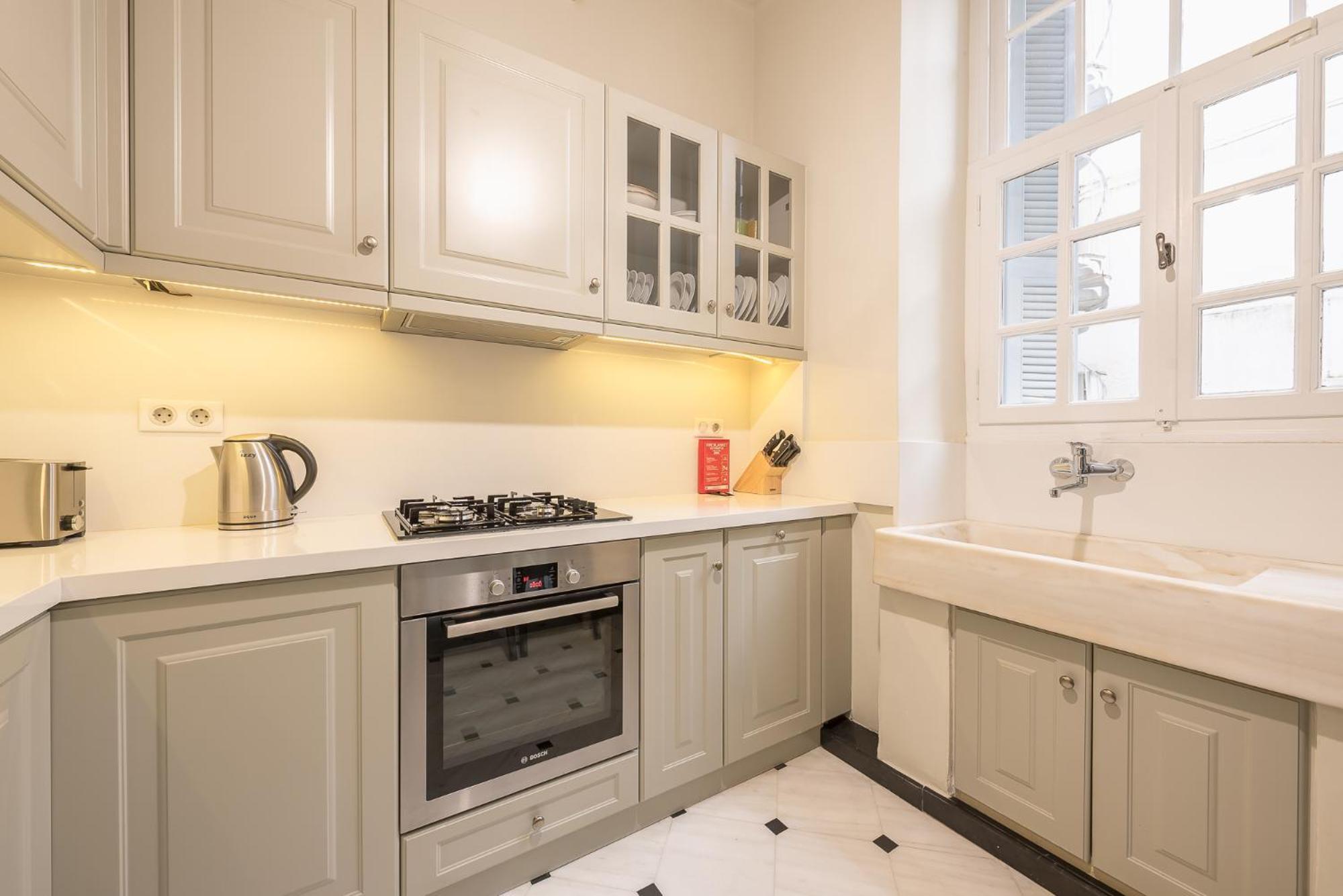 The Rare Luxury Gem Near Syntagma, Kolonaki Square Apartment เอเธนส์ ภายนอก รูปภาพ
