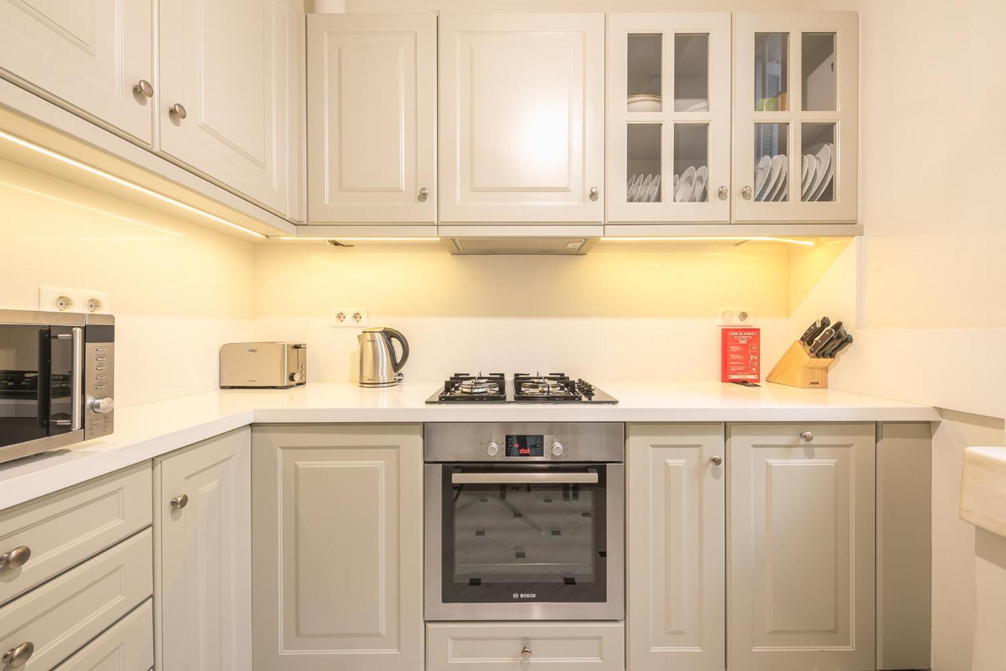 The Rare Luxury Gem Near Syntagma, Kolonaki Square Apartment เอเธนส์ ภายนอก รูปภาพ