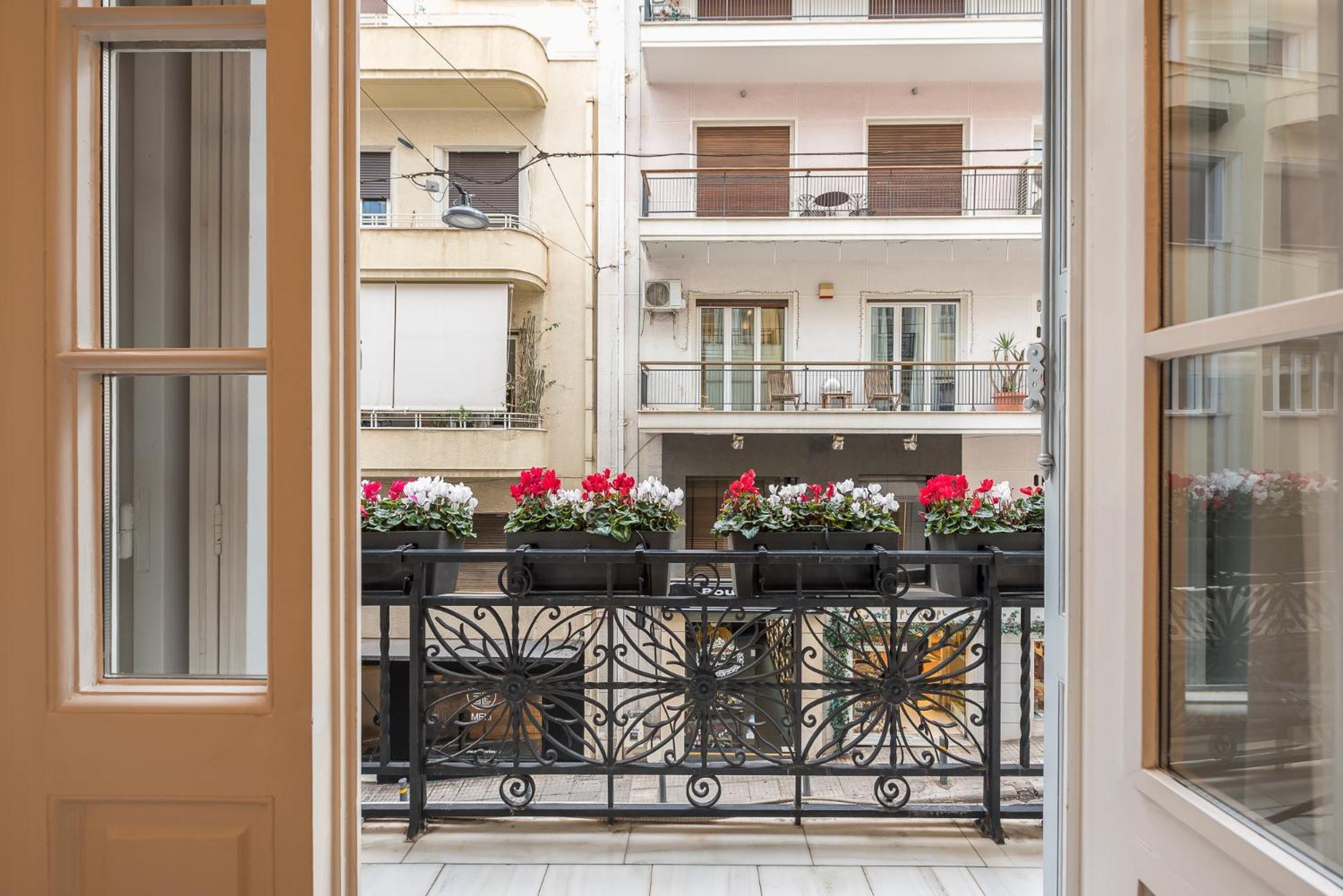 The Rare Luxury Gem Near Syntagma, Kolonaki Square Apartment เอเธนส์ ภายนอก รูปภาพ