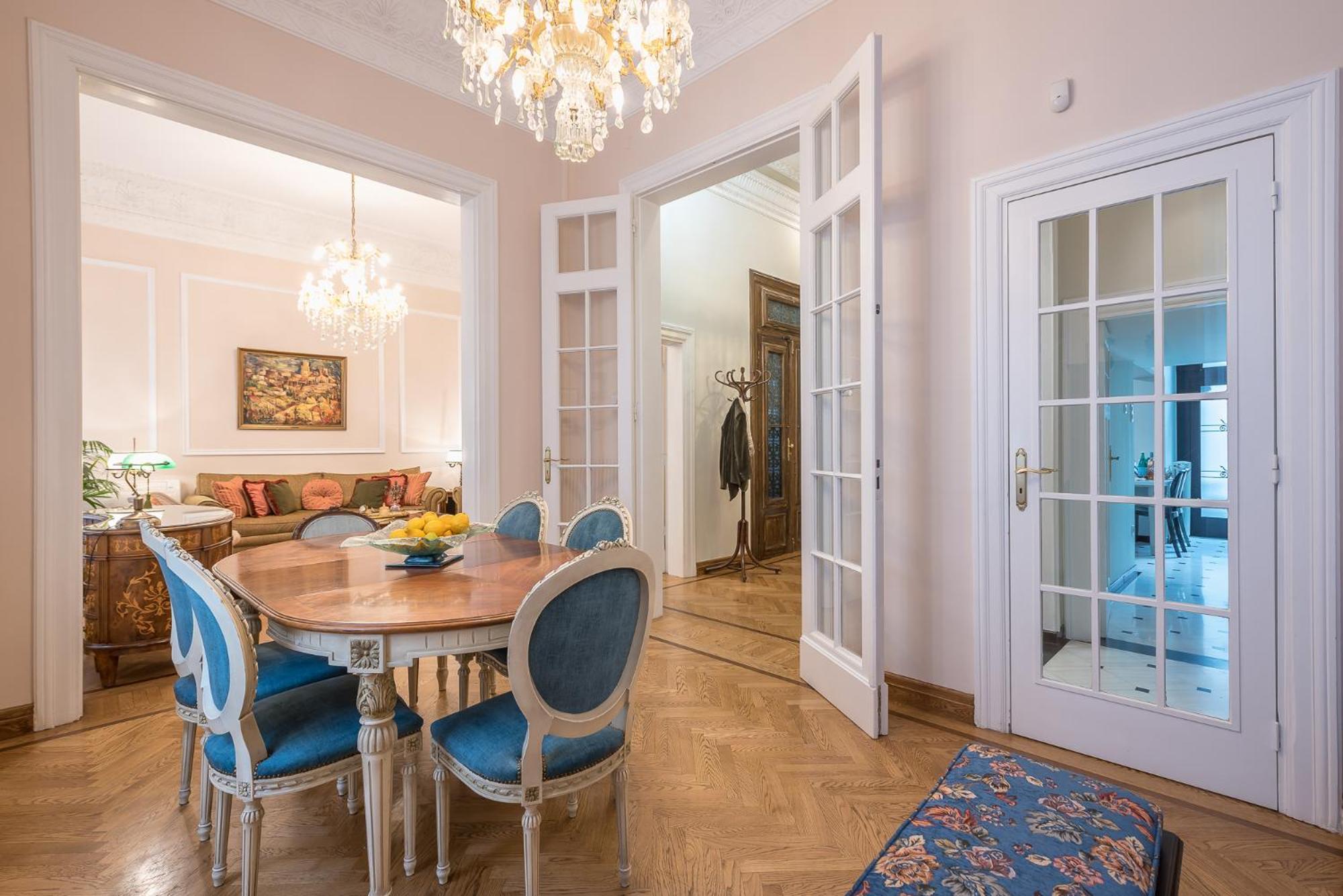 The Rare Luxury Gem Near Syntagma, Kolonaki Square Apartment เอเธนส์ ภายนอก รูปภาพ